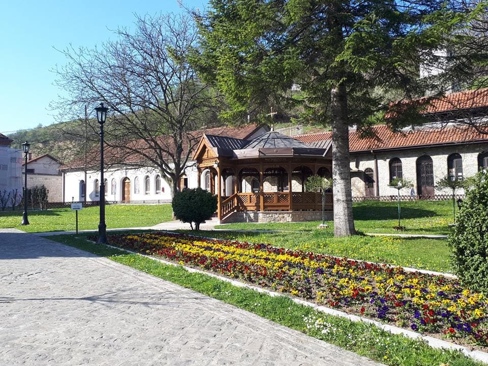 manastir rakovica 2-min